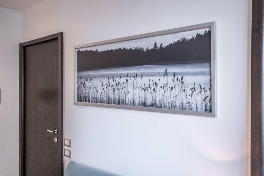 Sotto Le Due Torri 5* Apartment Bologna Exterior photo